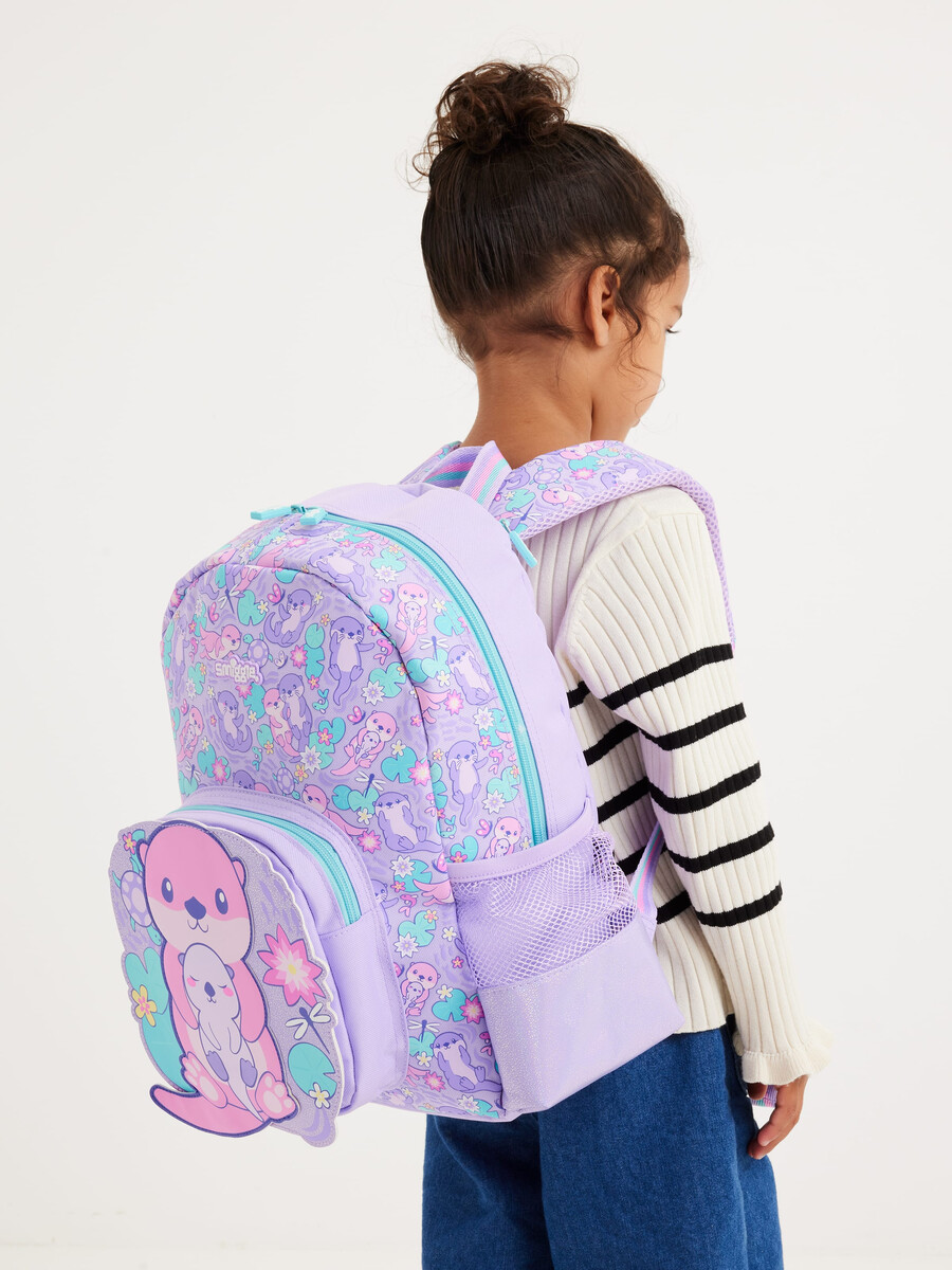 mochila con capucha de personajes juveniles de out about