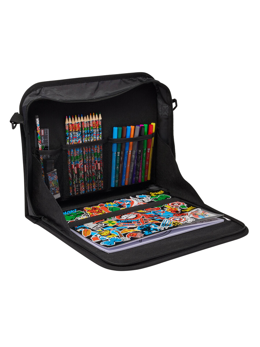 estudio para colorear portátil de marvel