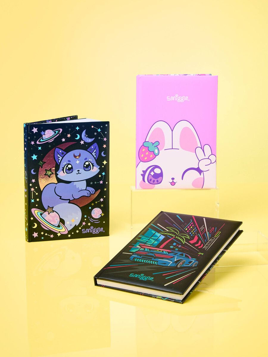cuaderno de ojos brillantes