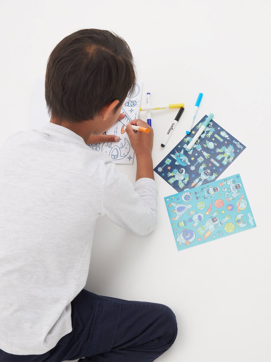arte para colorear sin ensuciar de happy tales